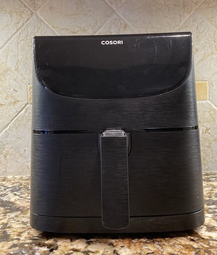 Nuovo cosori air fryer 8qt - nuovo,